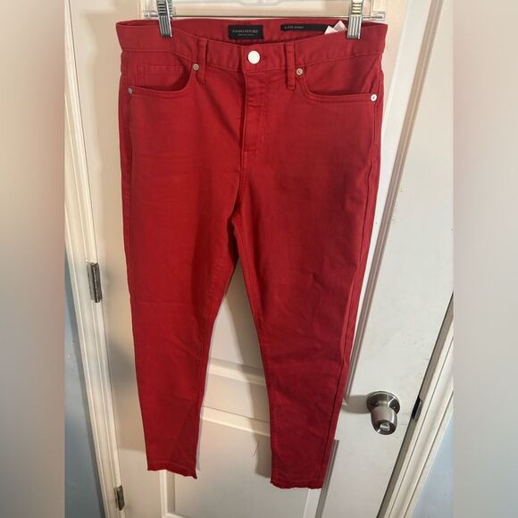 Banana Republic Red mid rise Skinny Jeans size 30 NWOT - Picture 1 of 4
